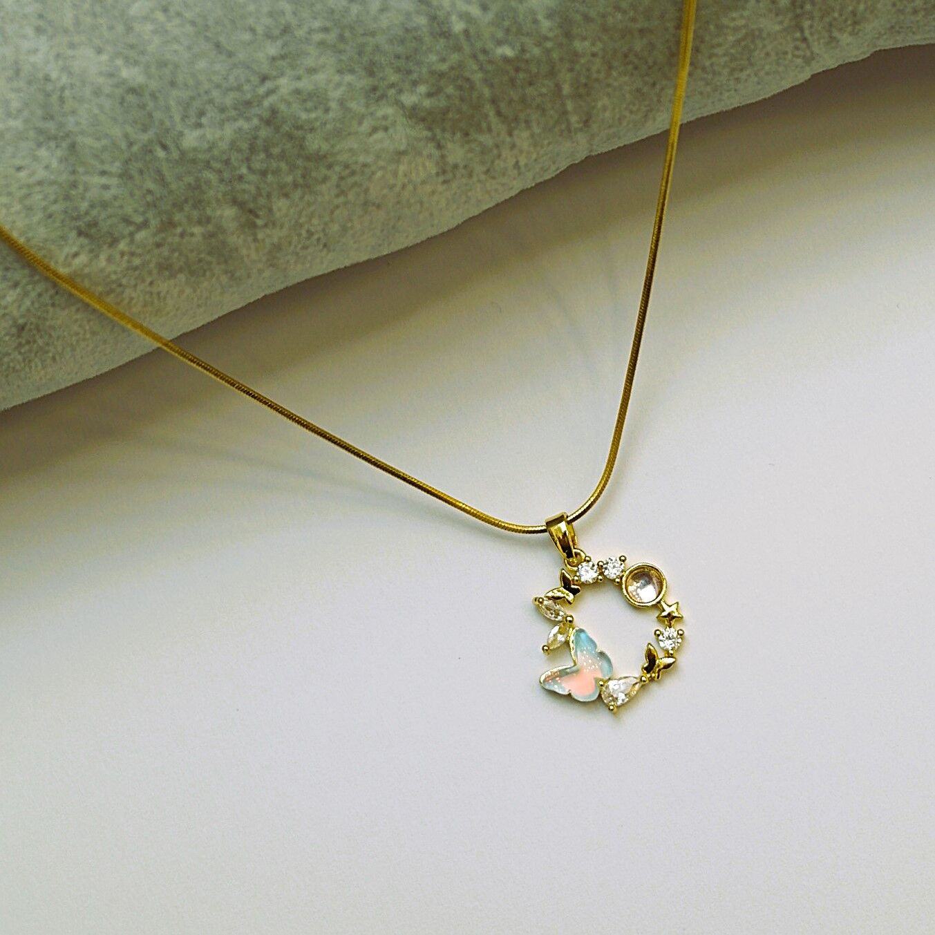 14K Rengi Xuping Kelebek Kolye TK356