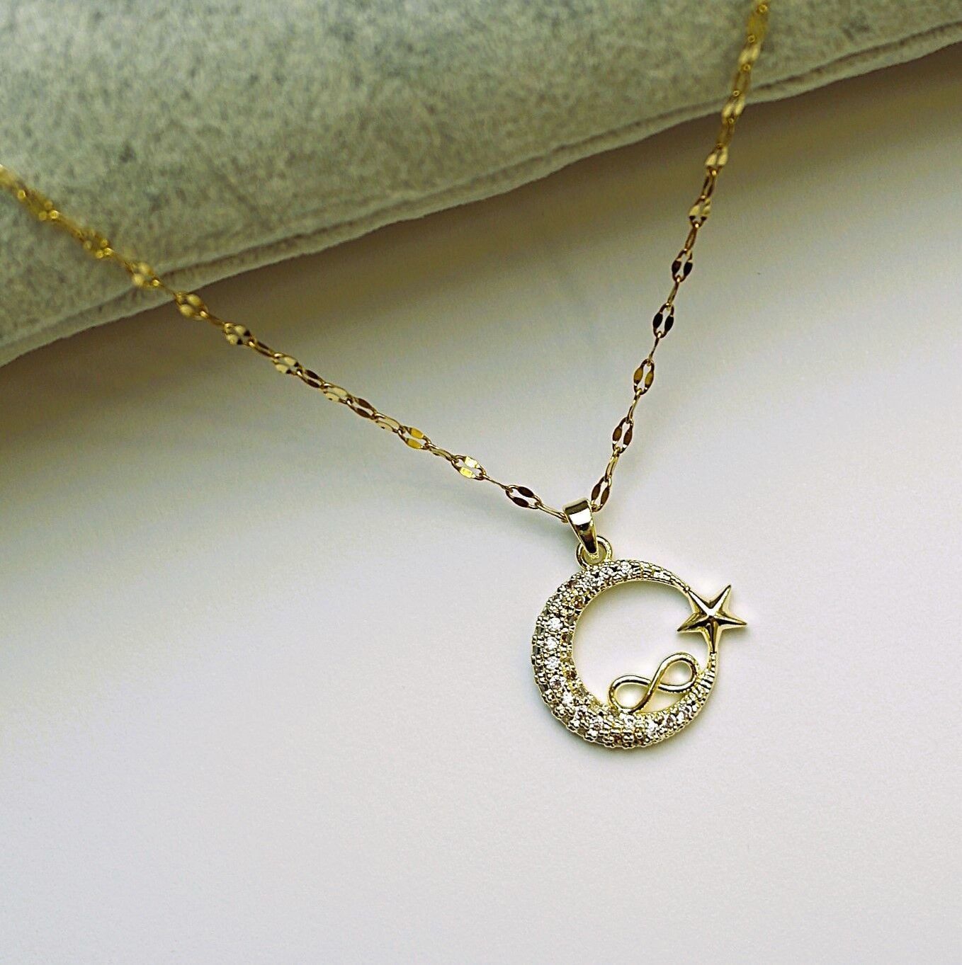 14K Rengi Ayyıldız Çelik Kolye TK368