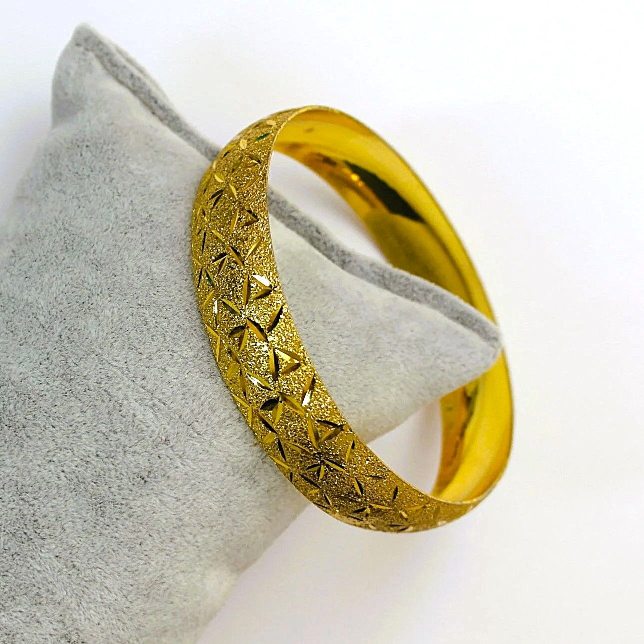 İmitasyon Altın Kaplama 15 mm Bilezik AB24