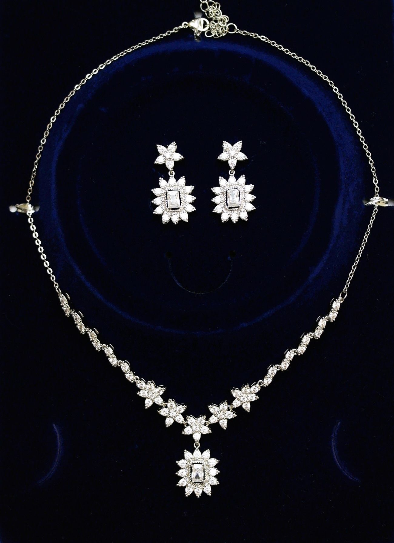 Pırlanta Model Zirkon Taşlı Set ZS01