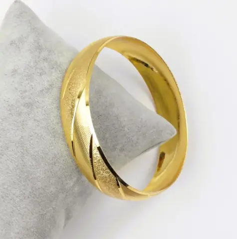 İmitasyon Altın Kaplama 15 mm Bilezik AB40