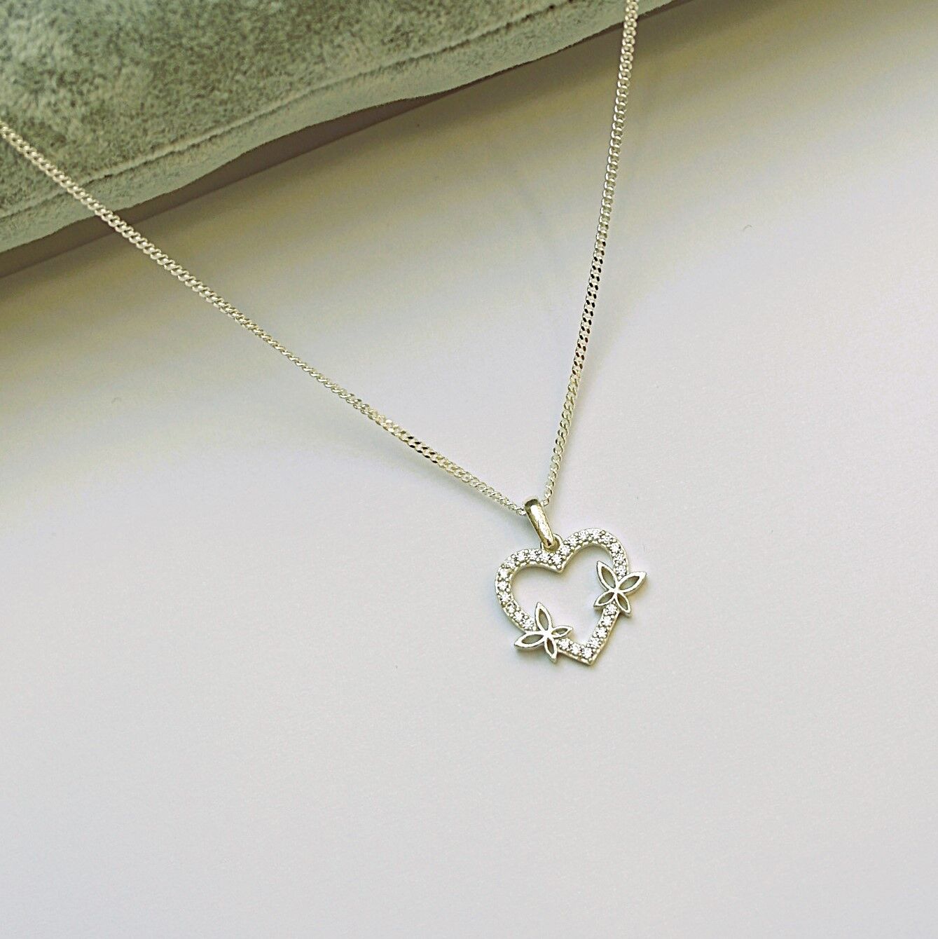 Taşlı Kalp Kolye 925 Ayar Gümüş GK04