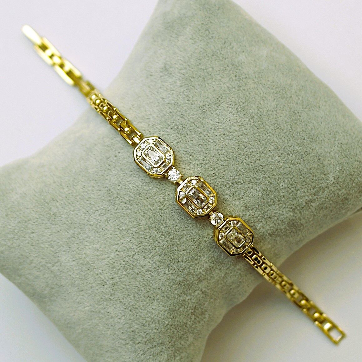 Vip Xuping 14 Ayar Altın Görünüm Bileklik TBL244