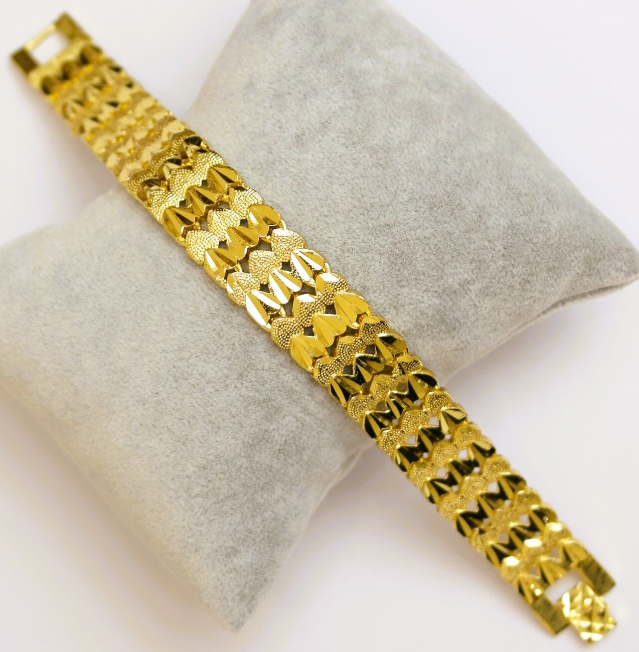 Altın Kaplama Kalpli Bileklik AB169