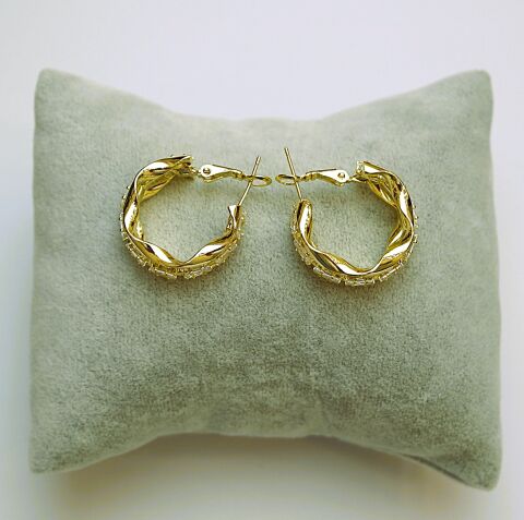 Xuping Taşlı Küpe ÇK139