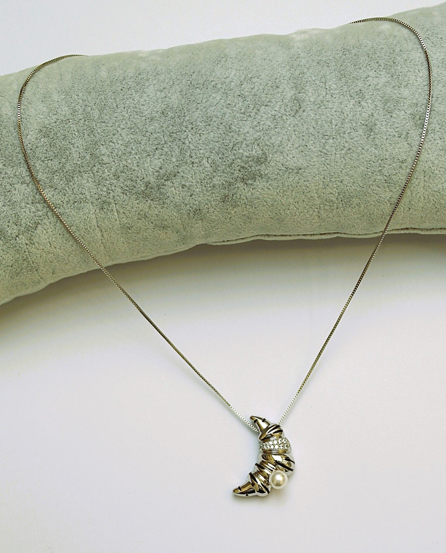 Gümüş Rengi Xuping Kolye TK326