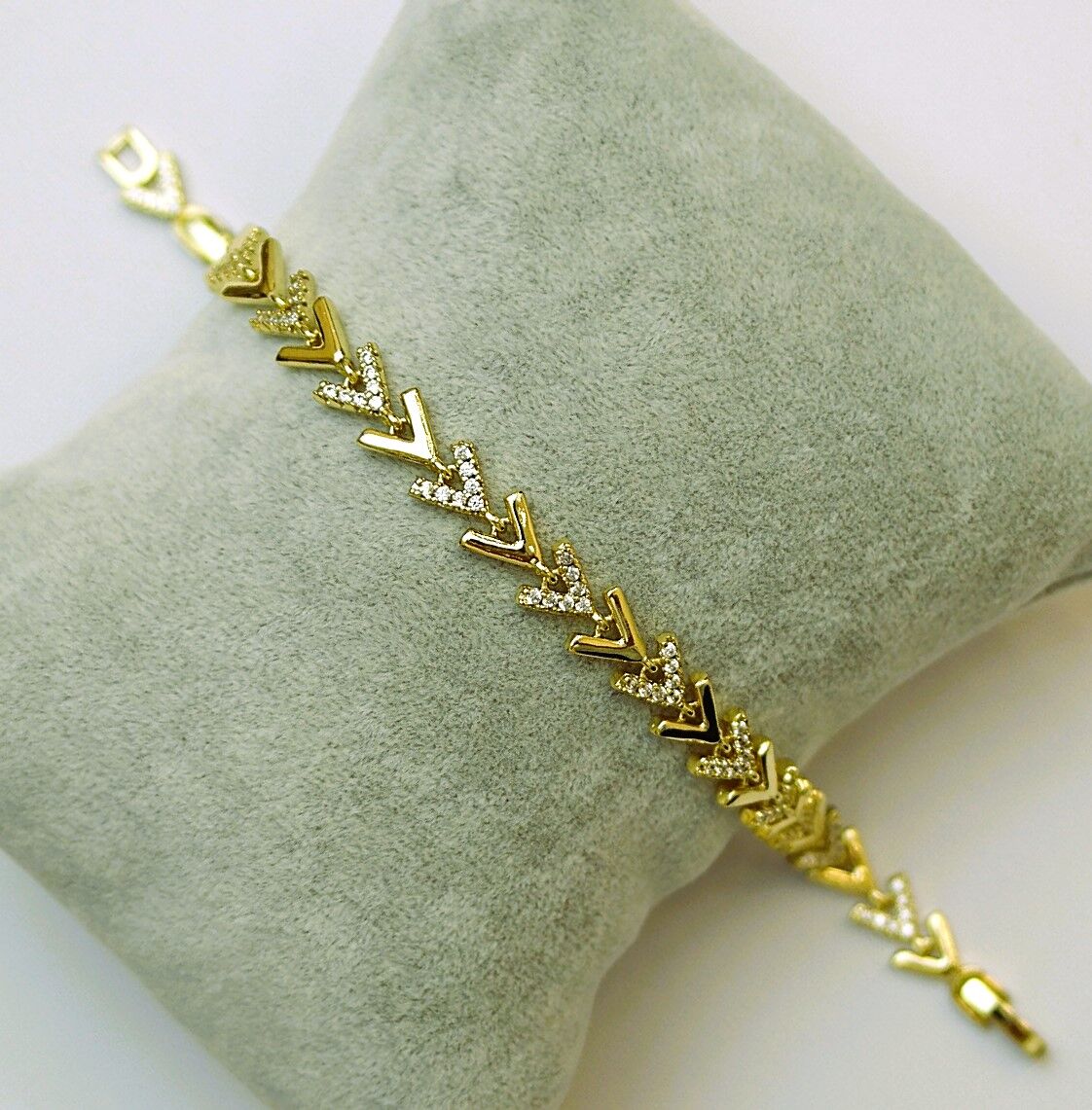 14 K Altın Rengi Xuping Çavuş Model Bileklik TBL525