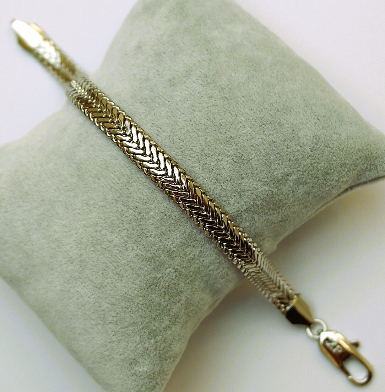 Gümüş Rengi Balık Sırtı Bileklik TBL545