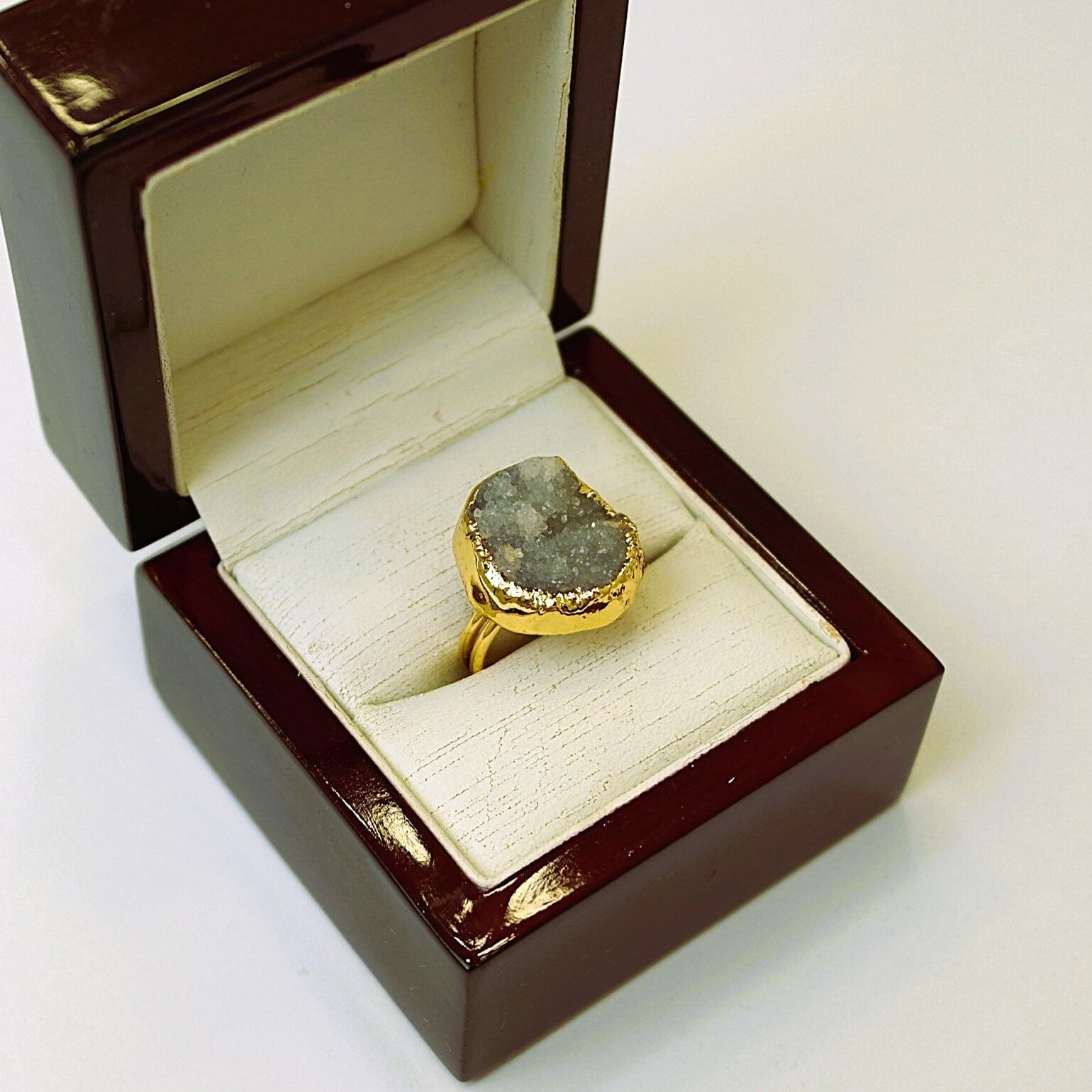 Doğal Taş Kalsit Druze İşlem Görmemiş Yüzük DY40