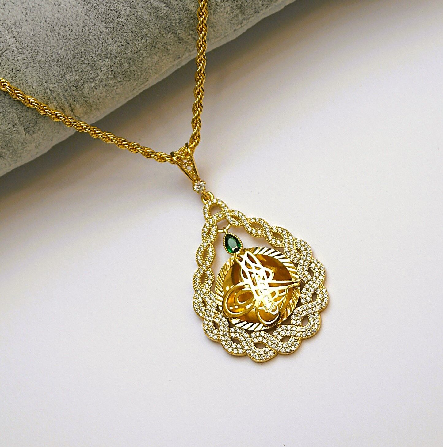 Altın Kaplama Tuğralı Kolye AB185