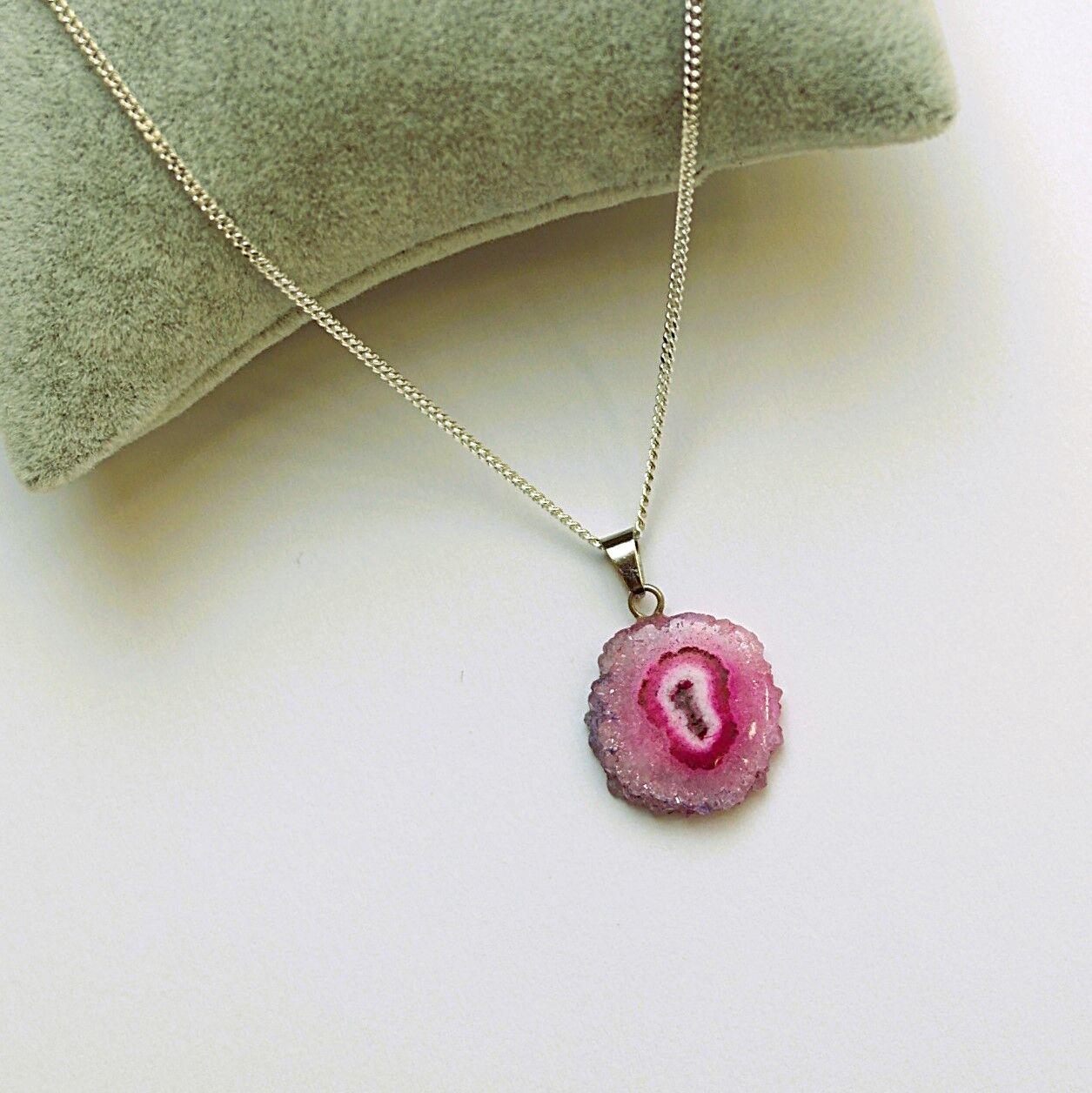 Doğal Taş (Hindistan Akik) Gümüş Kolye GK26