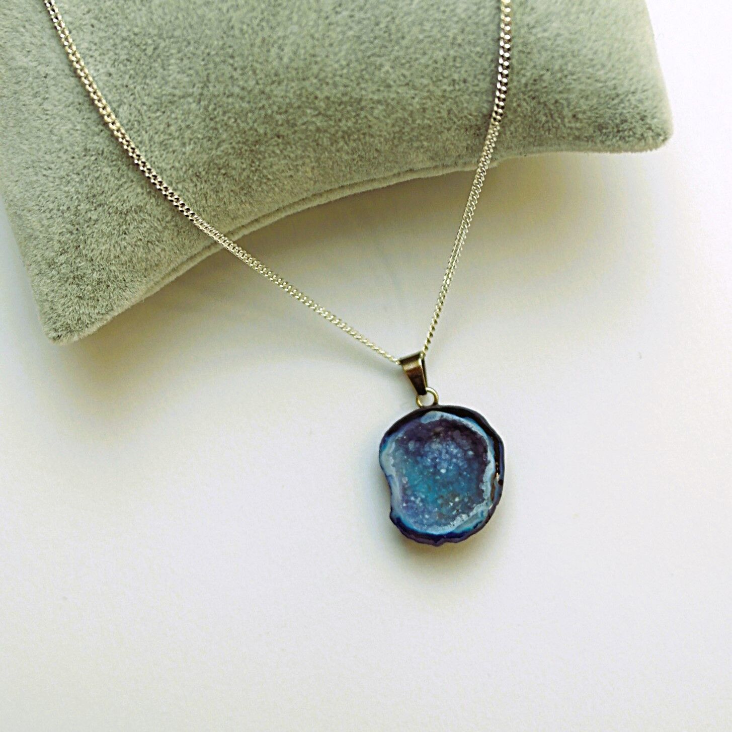 Doğal Taş (Hindistan Akik) Gümüş Kolye GK31