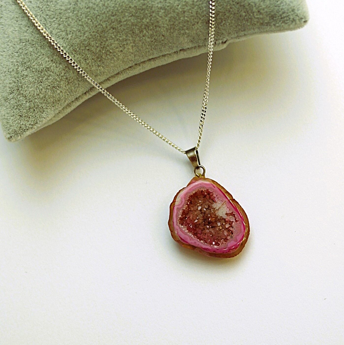 Doğal Taş (Hindistan Akik) Gümüş Kolye GK32