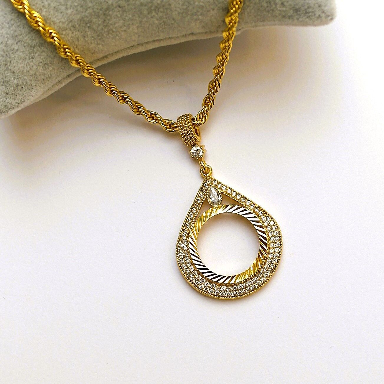 Altın Kaplama Çeyrek Altın Takılan Kolye AB190