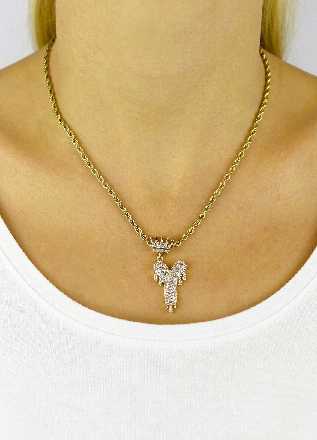 Taç Harf Taşlı Çelik Kolye Y TK61