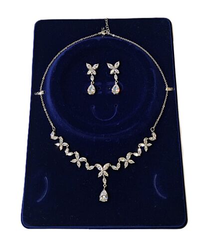 Pırlanta Model Zirkon Taşlı Set ZS04