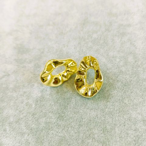 14 Ayar Altın Rengi Küpe ÇK114