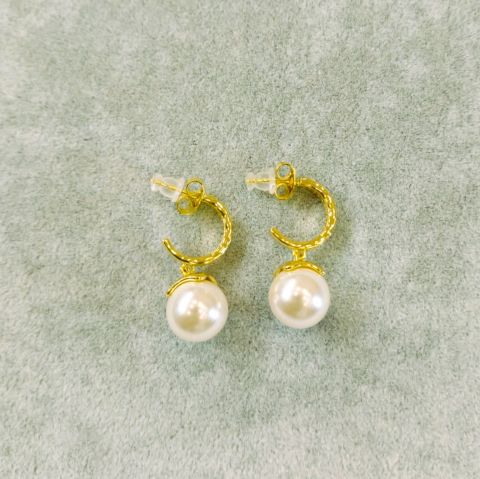 14 Ayar Altın Rengi Küpe ÇK117