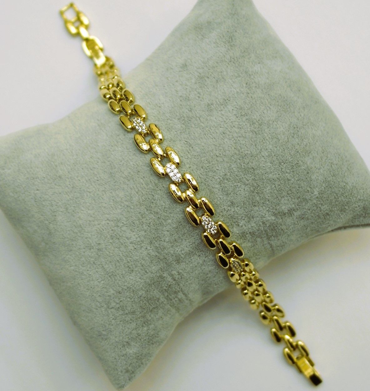 14 Ayar Altın Rengi Bileklik TBL437