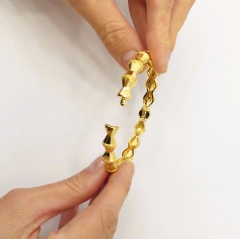 İmitasyon Altın Kaplama Kelepçe Bilezik AB02