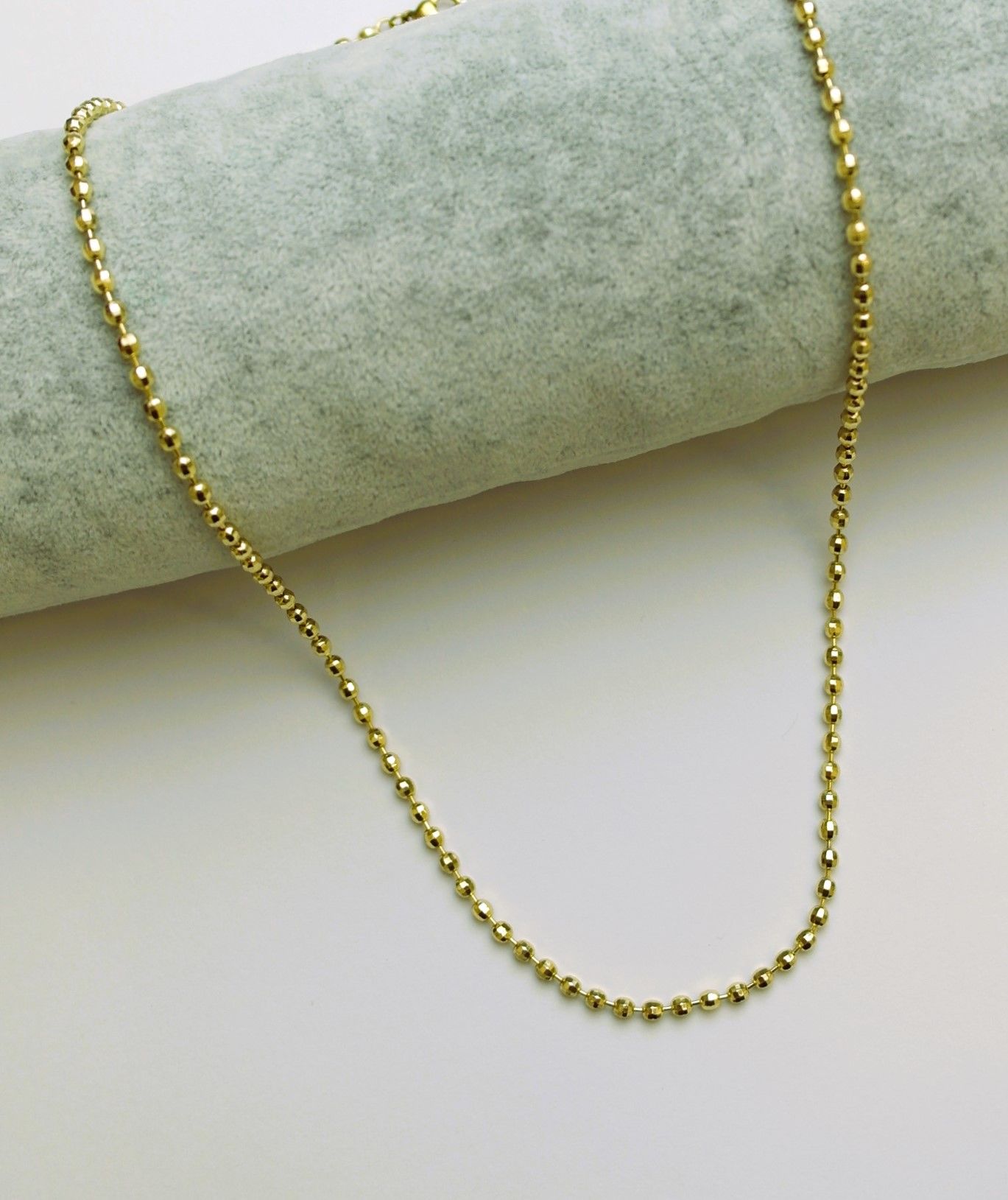 14 Ayar Altın Renginde Topçuk Kolye TK240