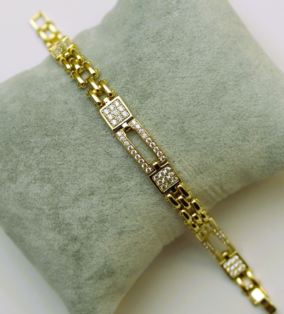 14 K Altın Renginde Xuping Bileklik TBL445